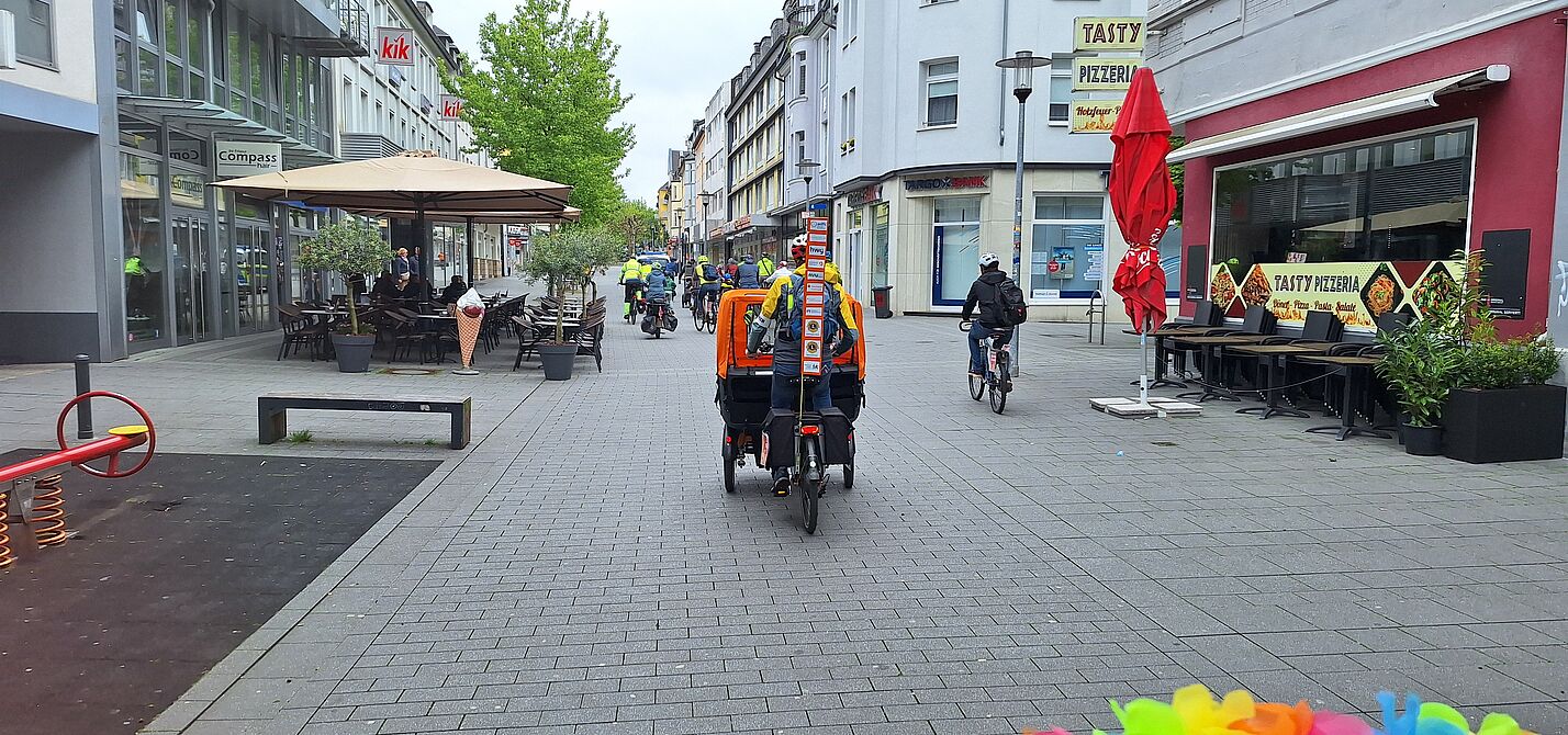Obere Heggerstraße - Radeln erlaubt Obere Heggerstraße - Radeln erlaubt