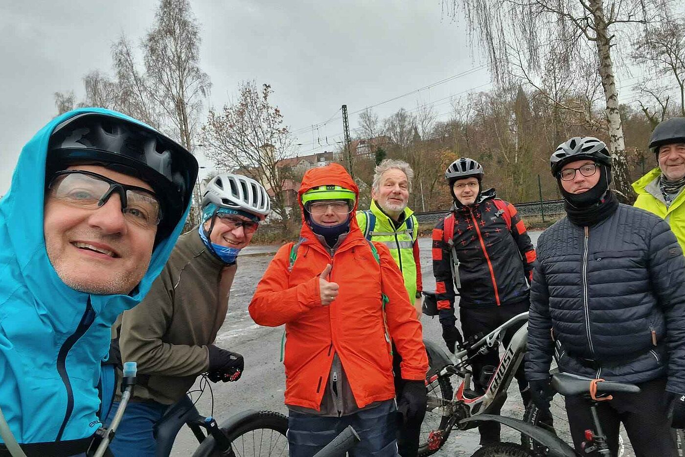 Am_Ziel_angekommen MTB-Tour „Der Norden und Westen Schwalmstadts“ Am_Ziel_angekommen